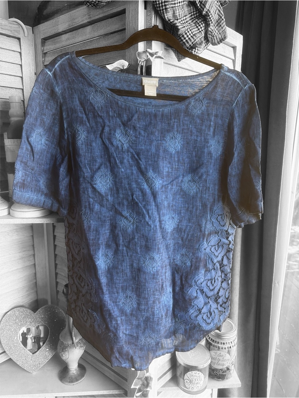 Chico's Blue Short-Sleeve Embroidered Linen Blend Top